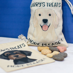 Dog treat training bag - realistic illustrations