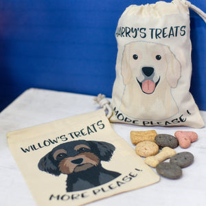 Dog treat training bag - realistic illustrations